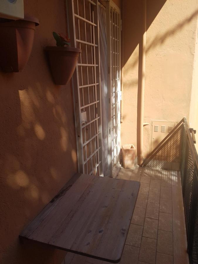 Red Rose Roma Exterior foto